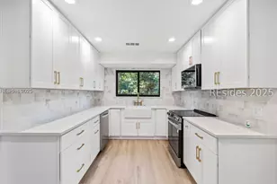 4 Brown Thrasher Rd, Hilton Head Island, SC 29926 - Photo 7