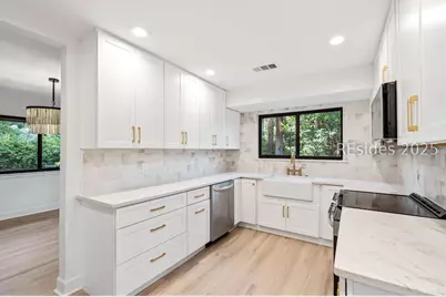 4 Brown Thrasher Road, Hilton Head Island, SC 29926 - Photo 9