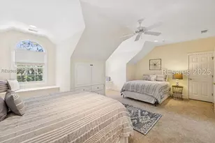 688 Colonial Dr, Hilton Head Island, SC 29926 - Photo 69