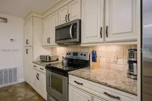 7 Windjammer Ct, Hilton Head Island, SC 29928 - Photo 21