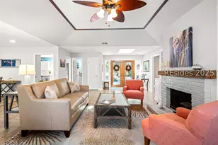 7 Wax Myrtle Ln, Hilton Head Island, SC 29926 - Photo 9