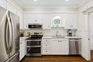 895 Ribaut Rd, Beaufort, SC 29902 - Photo 23