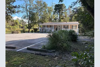 572 Sea Island Parkway, Saint Helena Island, SC 29920 - Photo 5