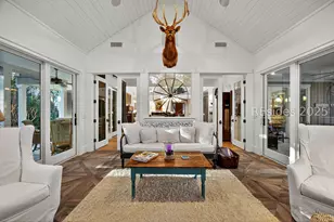 4 Heyward Pl, Hilton Head Island, SC 29928 - Photo 25