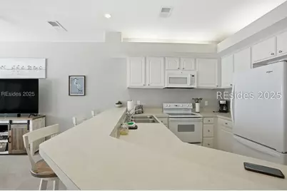 19 Wimbledon Court #203, Hilton Head Island, SC 29928 - Photo 7