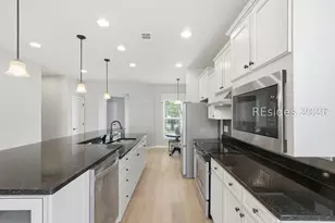 399 Heathwood Dr, Okatie, SC 29909 - Photo 5