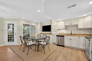 12 Valencia Rd, Hilton Head Island, SC 29928 - Photo 11