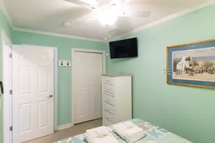 40 Folly Field Rd, Hilton Head Island, SC 29928 - Photo 17