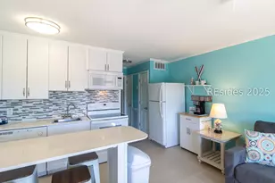 40 Folly Field Rd, Hilton Head Island, SC 29928 - Photo 3