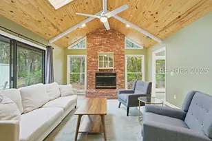 7 Trails End Rd, Hilton Head Island, SC 29926 - Photo 3