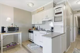 40 Folly Field Rd, Hilton Head Island, SC 29928 - Photo 23