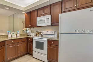 14 Wimbledon Ct, Hilton Head Island, SC 29928 - Photo 11