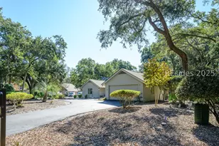 27 Barony Ln, Hilton Head Island, SC 29928 - Photo 43