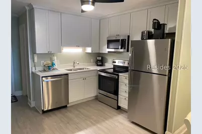 40 Folly Field Road #C7, Hilton Head Island, SC 29928 - Photo 3