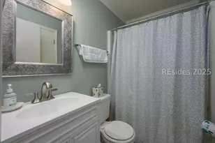 40 Folly Field Rd, Hilton Head Island, SC 29928 - Photo 11