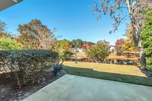 8 Biltmore Dr, Bluffton, SC 29909 - Photo 5