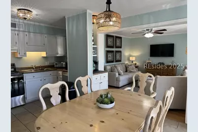 40 Folly Field Road #233, Hilton Head Island, SC 29928 - Photo 11