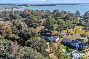 13 Vine St, Hilton Head Island, SC 29926 - Photo 43