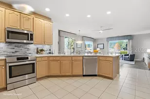 20 Fenwick Dr, Bluffton, SC 29909 - Photo 11