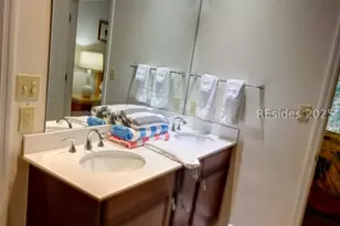 14 Wimbledon Ct, Hilton Head Island, SC 29928 - Photo 11