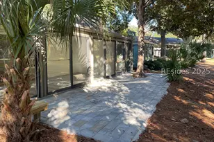 13 Lawton Dr, Hilton Head Island, SC 29928 - Photo 19