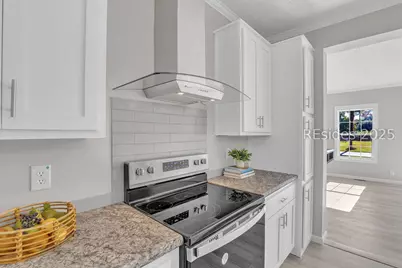 15 Vine Street, Hilton Head Island, SC 29926 - Photo 21