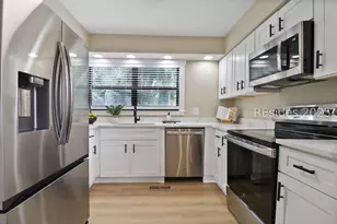 11 Lake Forest Dr, Hilton Head Island, SC 29928 - Photo 13