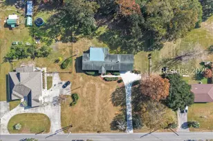 2446 Bees Creek Rd, Ridgeland, SC 29936 - Photo 3