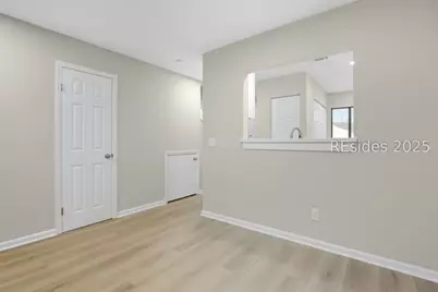 96 Mathews Drive #186, Hilton Head Island, SC 29926 - Photo 11