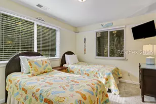 31 Sand Dollar Rd, Hilton Head Island, SC 29928 - Photo 19