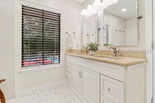 124 Coggins Point Rd, Hilton Head Island, SC 29928 - Photo 19