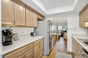 17 Lawton Dr, Hilton Head Island, SC 29928 - Photo 15