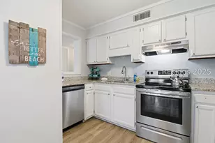 40 Folly Field Rd, Hilton Head Island, SC 29928 - Photo 21