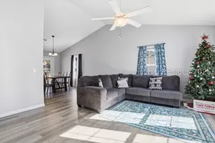 43 Southern Magnolia Dr, Beaufort, SC 29907 - Photo 7