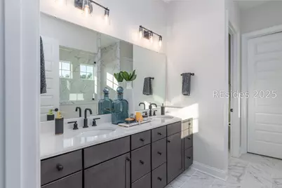 154 Carolina Oaks Avenue, Bluffton, SC 29909 - Photo 7