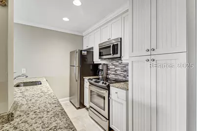 43 Forest Beach Drive S #420, Hilton Head Island, SC 29928 - Photo 9