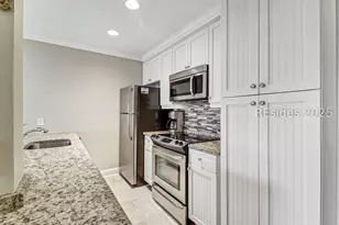 43 Forest Beach Dr S, Hilton Head Island, SC 29928 - Photo 9