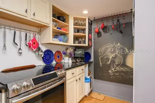 300 Woodhaven Dr, Hilton Head Island, SC 29928 - Photo 19