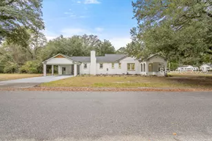 31 Church St N, Yemassee, SC 29335 - Photo 3