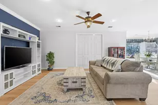 19 Hampton Cir, Bluffton, SC 29909 - Photo 9