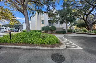 4 Braddock Bluff Dr, Hilton Head Island, SC 29928 - Photo 47