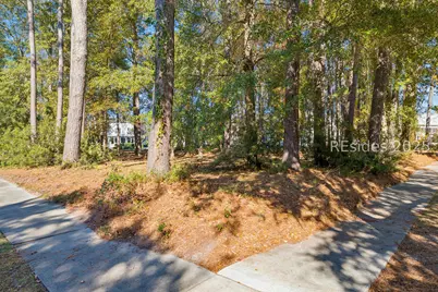 7 Loudon, Beaufort, SC 29906 - Photo 3