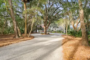 218 Old Plantation Dr, Beaufort, SC 29907 - Photo 3
