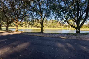 7 Yardarm, Hilton Head Island, SC 29928 - Photo 3
