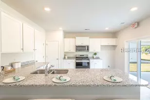 1117 Sanctum St, Ridgeland, SC 29936 - Photo 9