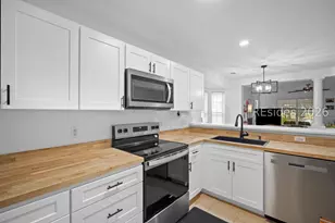 29 Gables Ln, Bluffton, SC 29910 - Photo 3