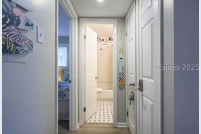 45 Folly Field Road #8L, Hilton Head Island, SC 29928 - Photo 17