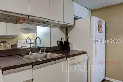 14 Three Mast Lane #14, Hilton Head Island, SC 29928 - Photo 9