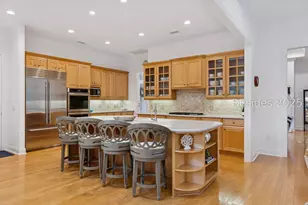 25 Ridgewood Ln, Hilton Head Island, SC 29928 - Photo 9