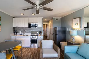 40 Folly Field Rd, Hilton Head Island, SC 29928 - Photo 11